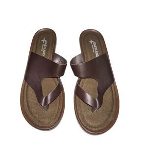Eastland Women’s thong Wedge Sandals Laurel 8M Memory Foam Comfort Summer